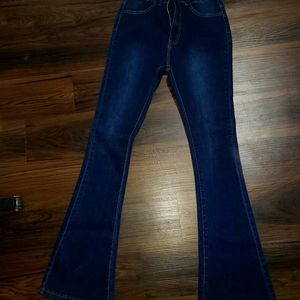 Blue jeans size 5